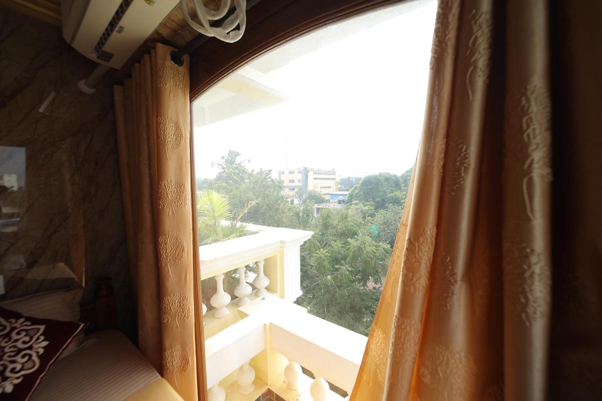 French Breeze Residency Hotel Pondicherry Exterior photo